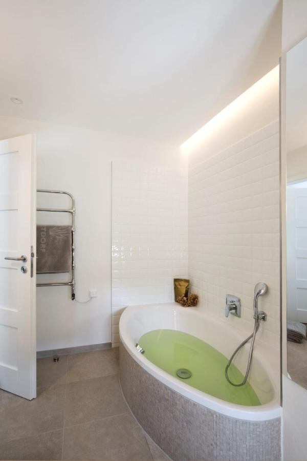 Reetdorf Geltinger Birk Atelierhaus Schilfinsel Villa Nieby  Bagian luar foto